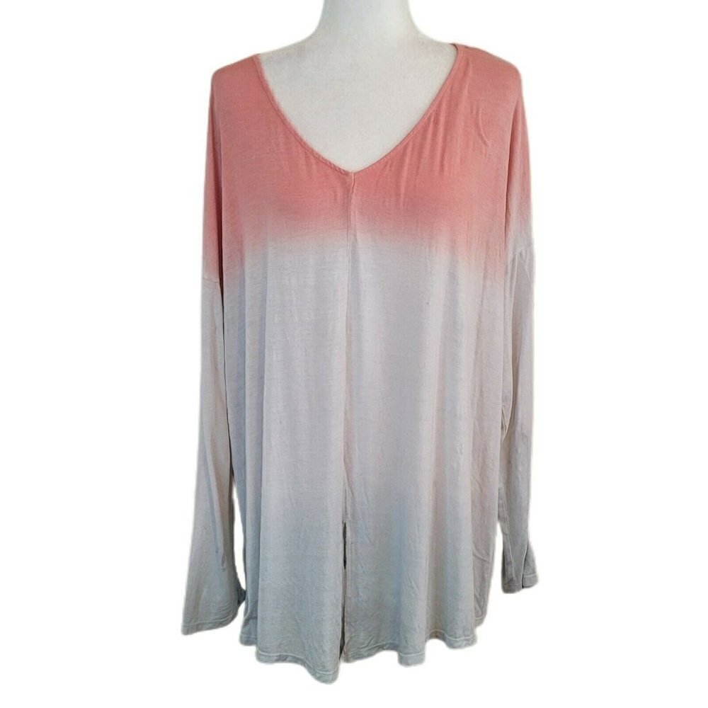 Como Blu Pink & White Ombre Two-Tone V-Neck Long Sleeve Tee Plus Size 3X